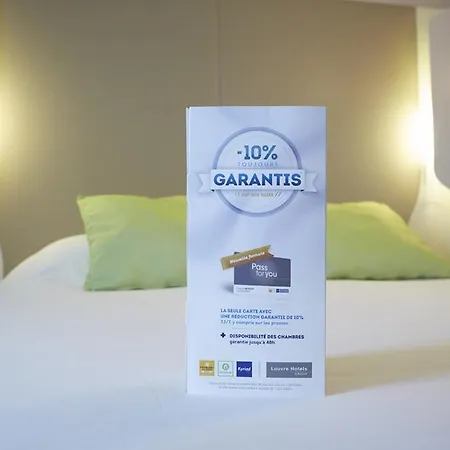 Campanile Paris Est - Hotell