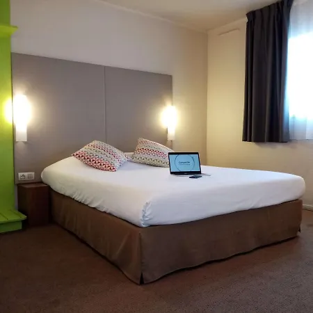 Campanile Paris Est -