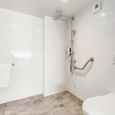 Campanile Prime - Paris 호텔 3*