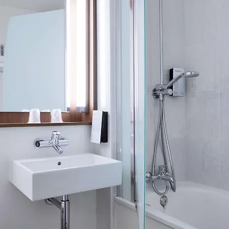 Campanile Prime - Paris 3* 펜틴