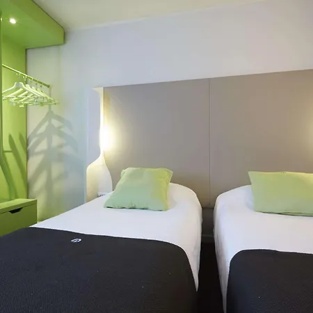 Campanile Paris Est - Hotel