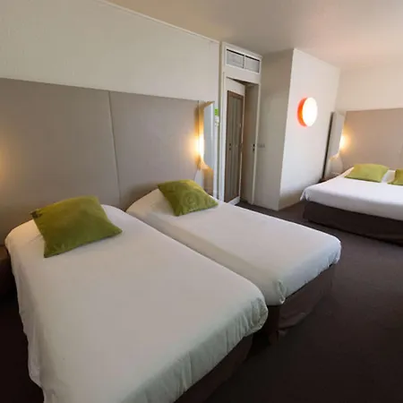 Campanile Paris Est - Hotel 3*