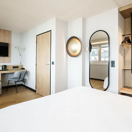 Hotel Campanile Paris Est - 3*