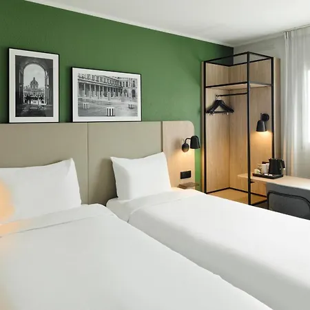 Hotell Campanile Paris Est - Pantin