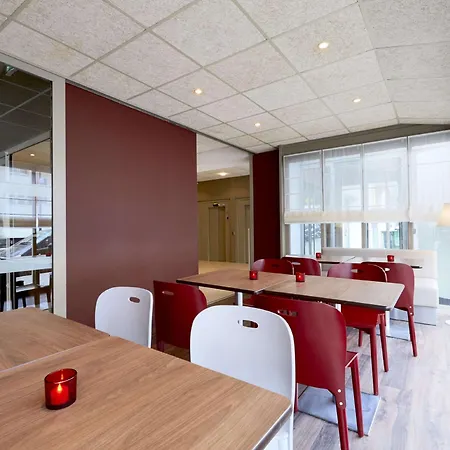 Campanile Prime - Paris 3*