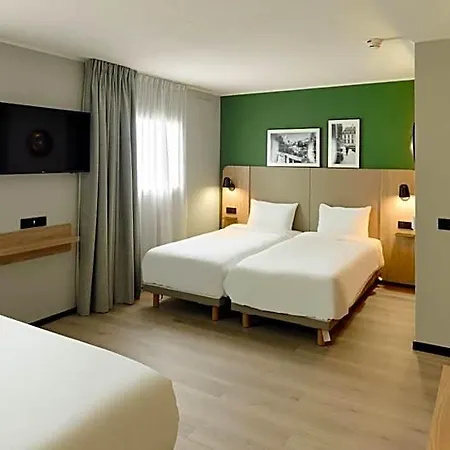 Campanile Prime - Paris 3*